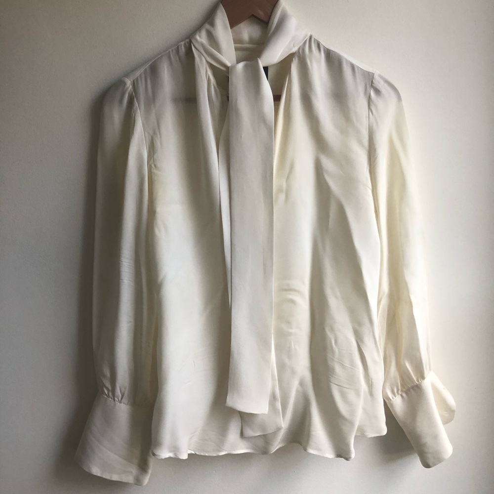 Nili Lotan Fine silk french cuff blouse